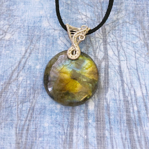 Argentium Silver Labradorite Pendant